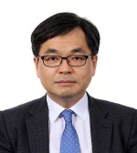 H.E. Mr. Seong deok Yun