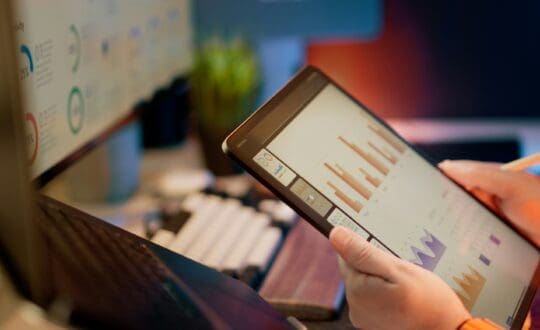 AIを活用したよりスマートな調達である