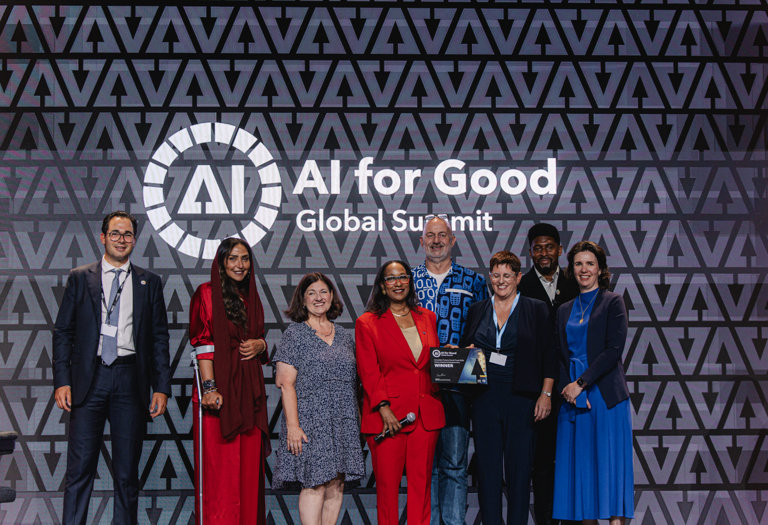 DIVERSSITY wins the Innovation Factory Women Entrepreneurs 2026 with AI-driven mental health support for neurodiverse adolescents